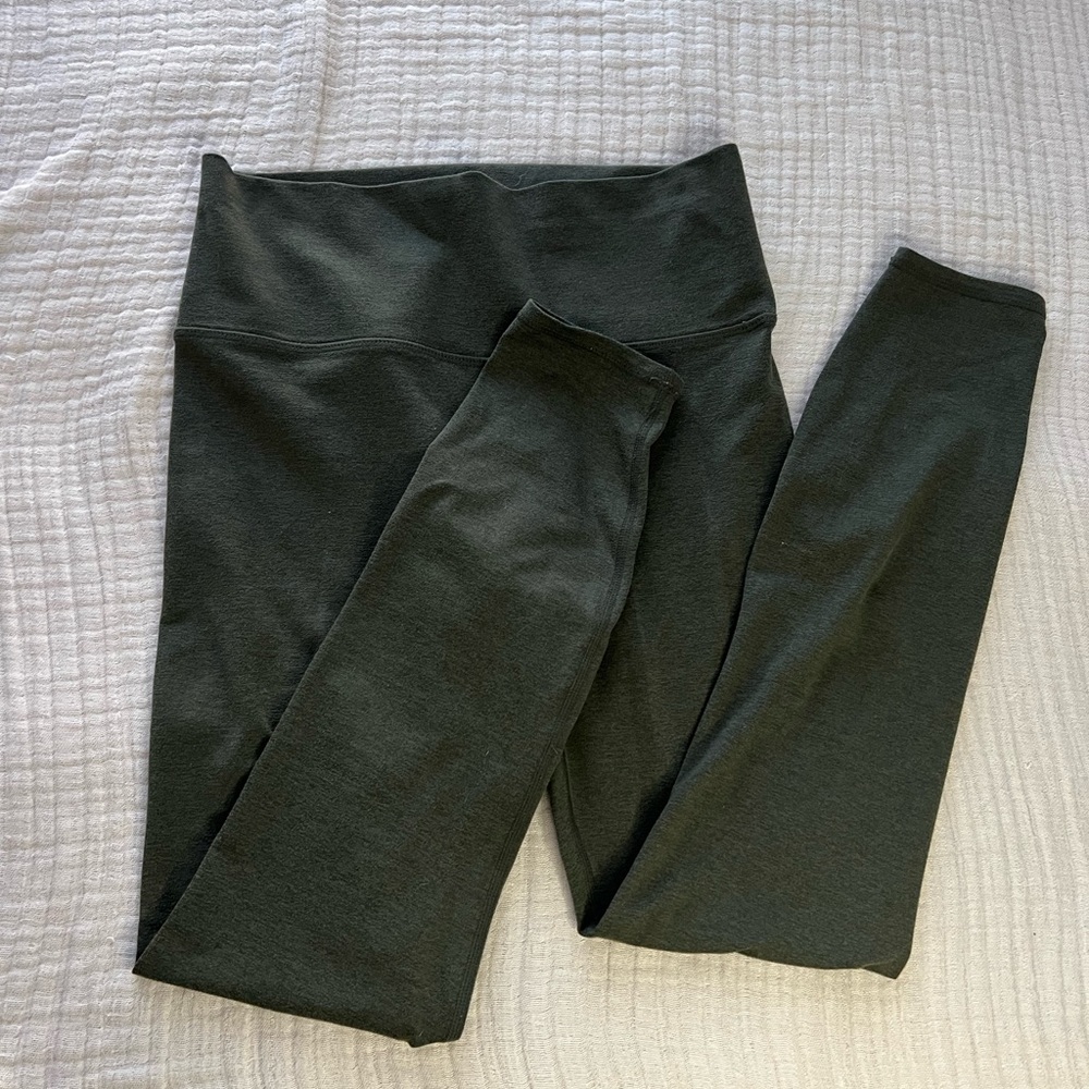 Vuori Dark Green Leggings